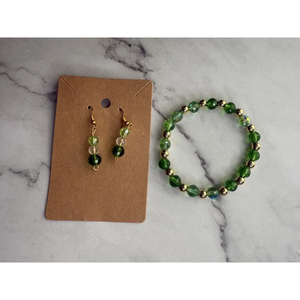 handmade beaded dangle earrings and bracelets‎ green and gold tones